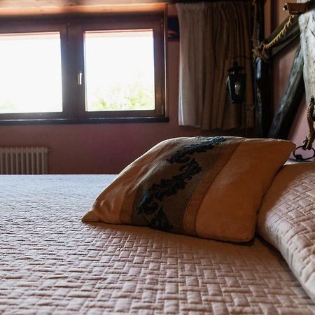 Agriturismo Mezzaluna Malchina Eksteriør billede