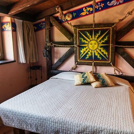 Agriturismo Mezzaluna Malchina Eksteriør billede