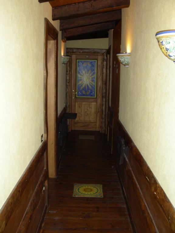 Agriturismo Mezzaluna Malchina Eksteriør billede